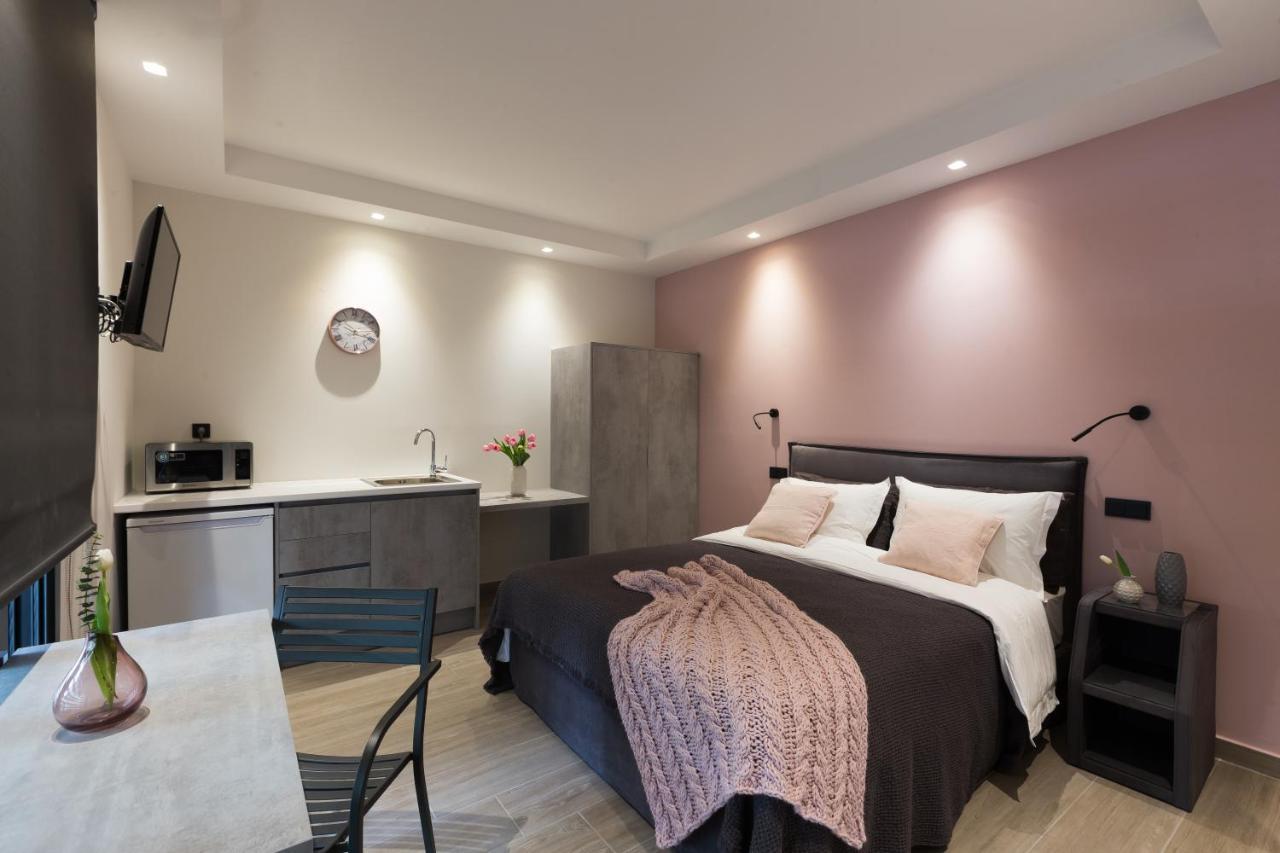 Aparthotel 12 Reasons Why Metaxourgeio Ateny Zewnętrze zdjęcie