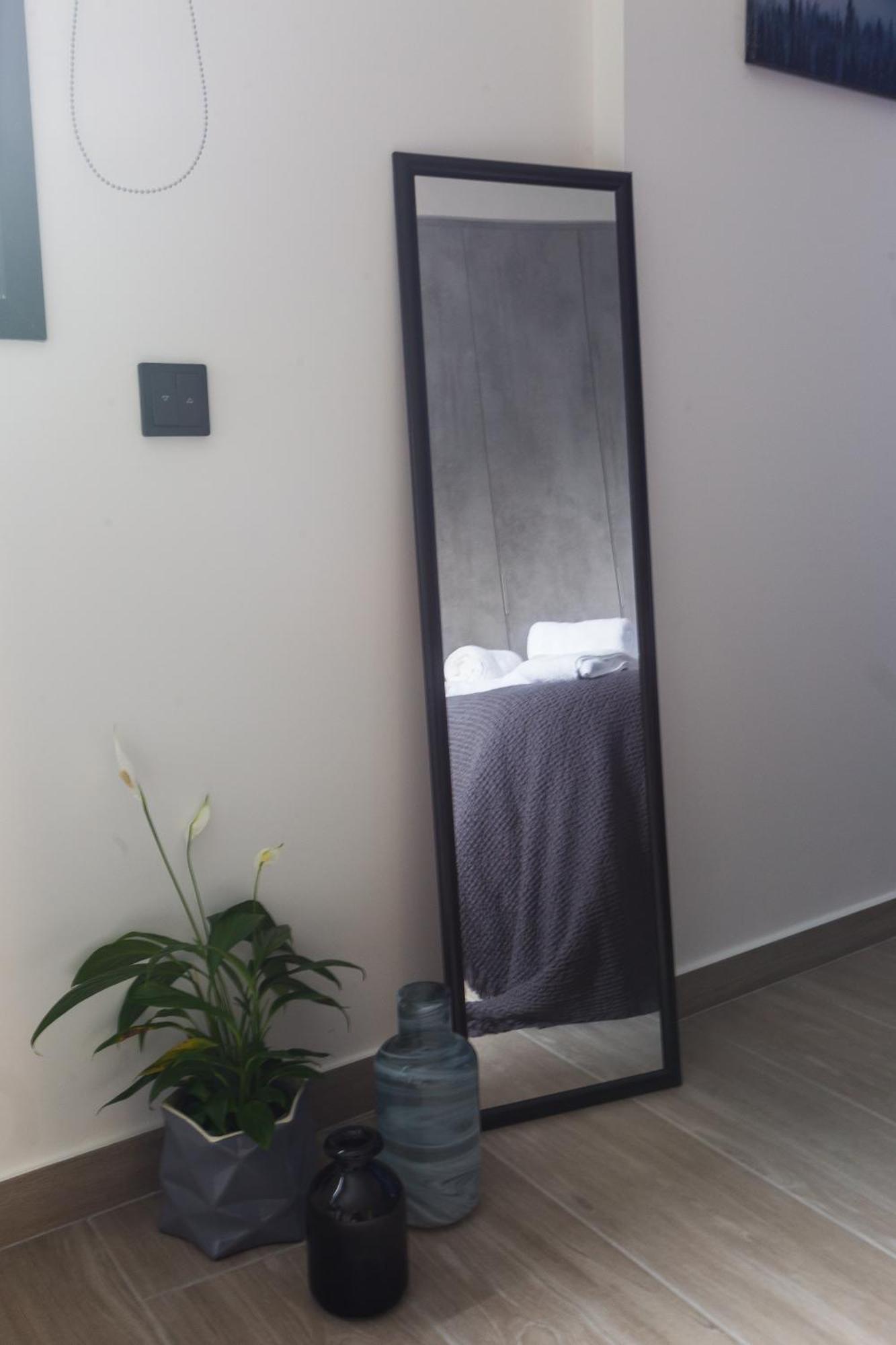 Aparthotel 12 Reasons Why Metaxourgeio Ateny Zewnętrze zdjęcie